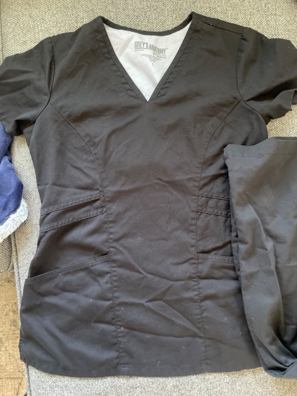 Greys anatomy scrub set - Picture 2 of 4